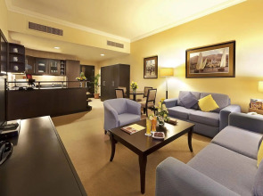 Al Manzel Hotel Apartments