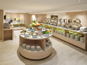 The Grass Serviced Suites by At Mind