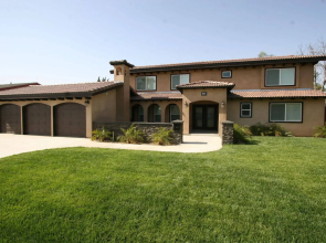 Estate Vacation Homes