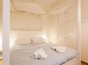 Home sweet home @ Central Athens 52 sq.m.