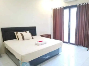 OYO 90191 Gufron Hotel