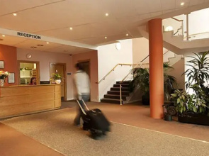 Russell Hotel