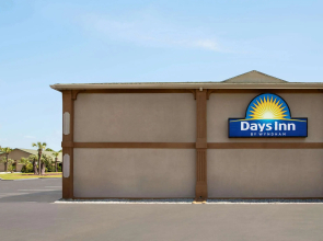 Days Inn by Wyndham Hardeeville/ I-95 State Line