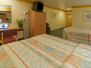 H3 Inn & Suites LAX Airport