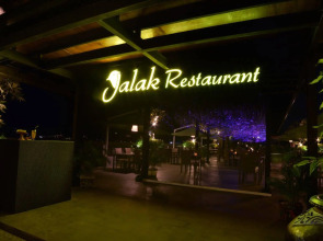 Отель The Nest Hotel Nusa Dua