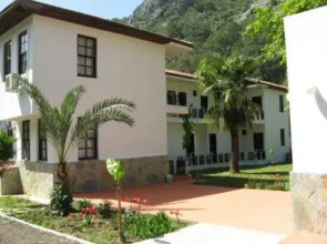 Çirali Artemi̇s Hotel