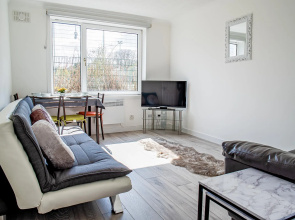 Millburn Apartment