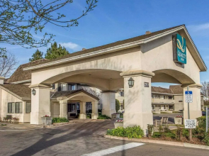 Quality Inn