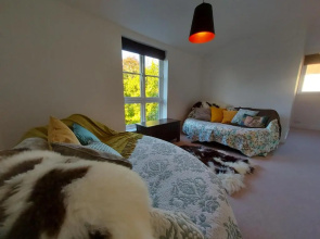 Tor Cottage, perfectly positioned!