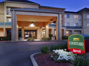 Courtyard by Marriott Mobile