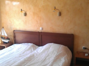 Apartment 60m from sea!