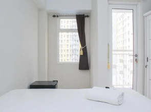 Comfort and Simply Studio at Springlake Summarecon Bekasi Apartment