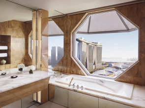 The Ritz-Carlton, Millenia Singapore