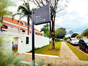 Hostel Poesia
