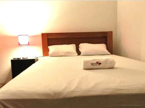 Hostal Seven