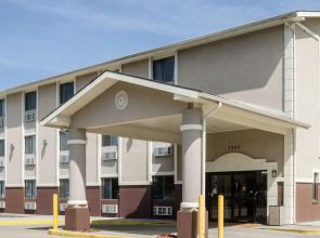 Quality Inn I-70 at Wanamaker