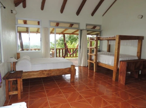 Casa Laureles