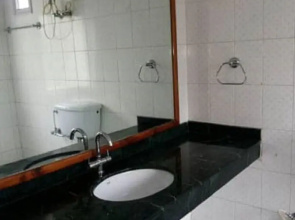 Camps Apple Retreat by OYO Rooms