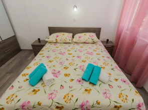 Spacious apt With Lodge Just 40m From the Beach