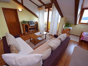 Apartment Lucic Tavernes 12380