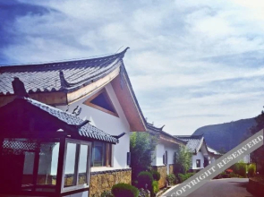 Bihai Shanju Hotel (Yulong Pusujia)