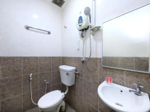 OYO 805 Hotel Run Star