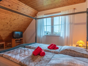 Awesome Home in Friedrichskoog-spitze With 2 Bedrooms and Wifi