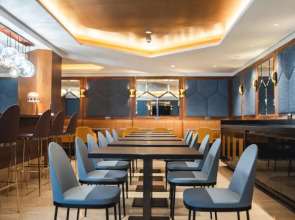 Hôtel Eiffel Blomet