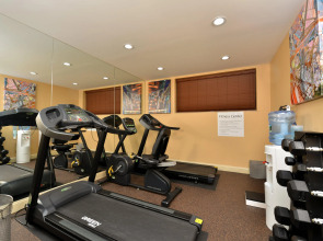 Holiday Inn Express Kennedy Airport