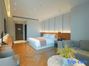 Korla Marriott Hotel Pear City