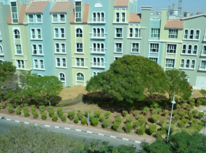 PNE - Furnished spacious bright 1BR