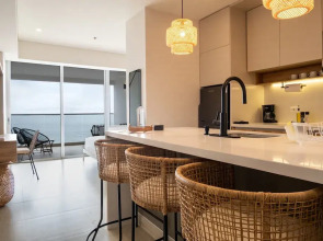 w Stunning Loft w Fantastic View in Virrey