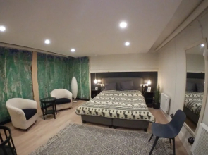2 Bed Retreat - Sleeps 4 - Pets - Parking - Wifi