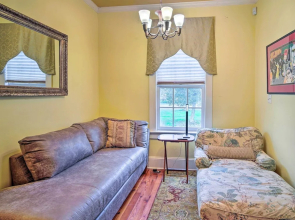 Vintage Louisiana Vacation Rental Home