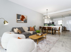 Gorgeous 2Bd Apto Close to Disney @ Storey Lake 404 3191