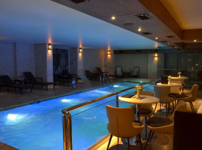 Darkhill Hotel