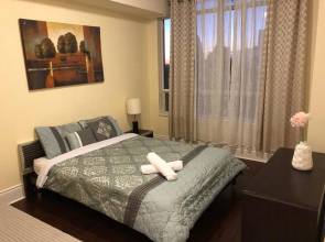 Ovation Condos by PlanURstay