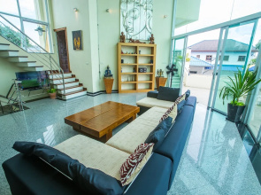 Penthouse Pool Villa Pattaya
