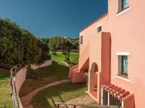 Charming Small Villa Bella Villetta Sleeps 4 no Pool