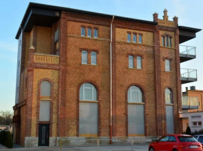 1880 Lofthaus