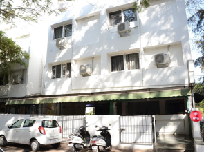 OYO 4104 Surya Villa