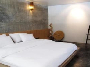 Bari Lamai Resort