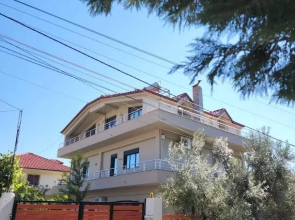 Vila Ceni