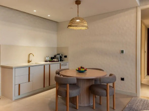 ERTH Abu Dhabi Hotel