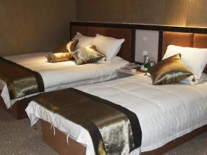 Communications Hotel