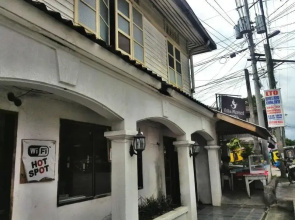 Villa Merced Hotel