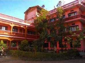 Dragon Hotel