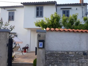 Holiday Home Dioniza