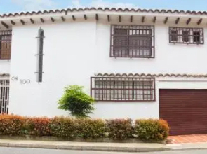 Casa Hotel Santa Ana