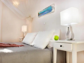 Mani Apartments Suites